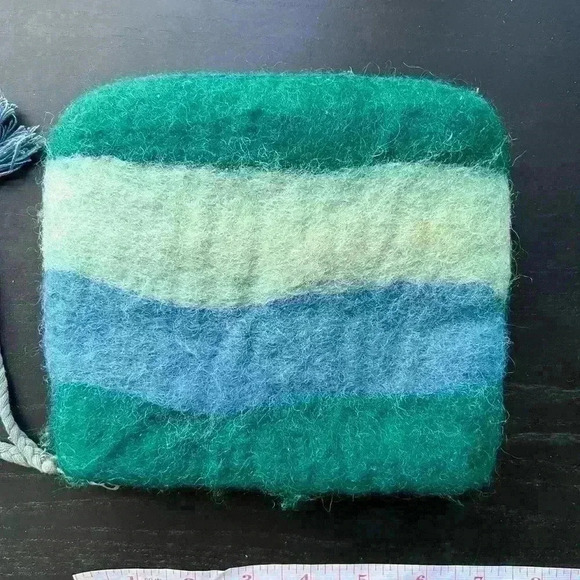 Anthropologie  Handmade Blue Green Gradient Bohemian Boho Cute Make Up Bag Pouch - Picture 5 of 9